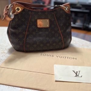Louis Vuitton Monogram Galliera Boho Bag PM M56382